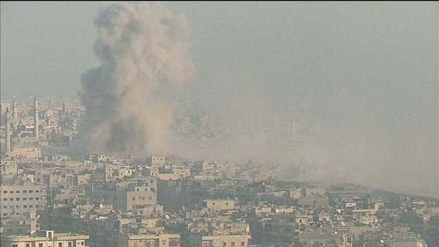 Batalha por Alepo: Milícias xiitas bloqueiam evacuação e disparam contra ambulância (Aleppo24)