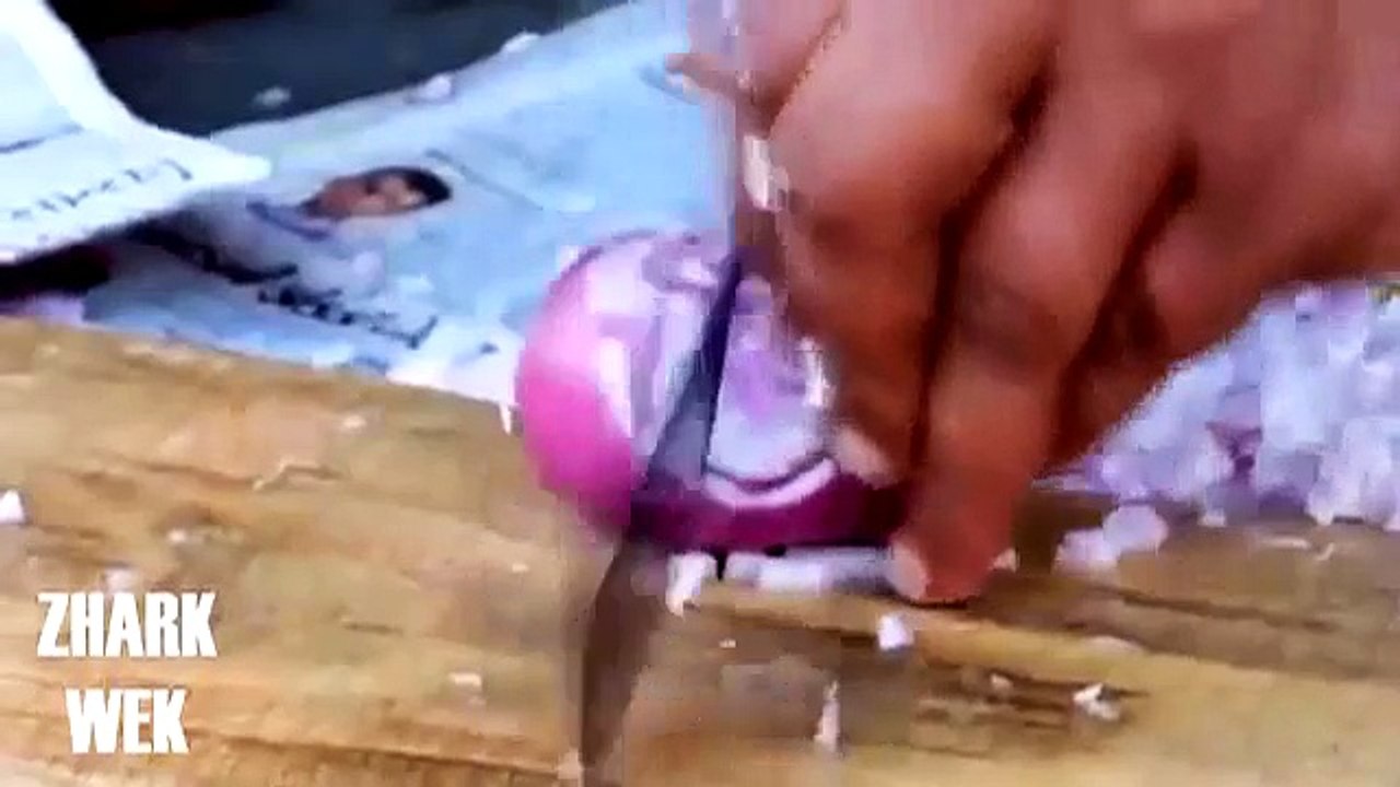 Best Fast Workers In The World Compilation  People Are Awesome_0004