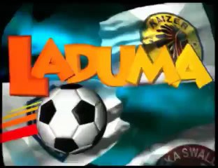 La foudre frappe un terrain de football