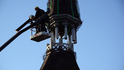 Spectaculaire: démontage du clocher de l’oratoire de l’église des Pères Croisiers 1/4