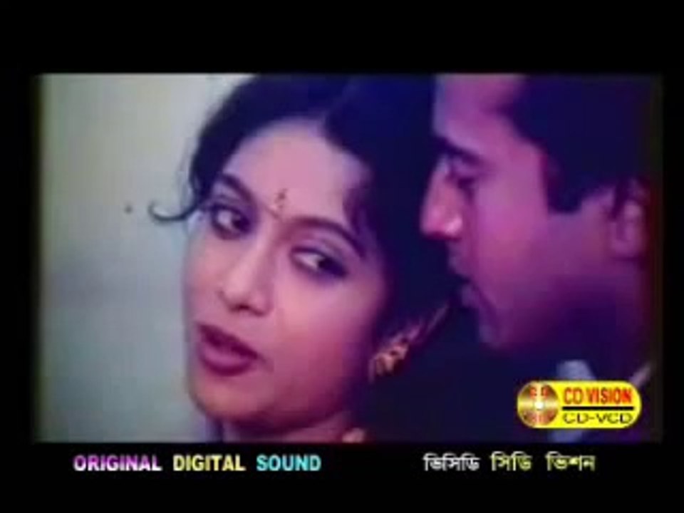 Shohega adore(Bangla movie song) Shabnur _ Riyaz