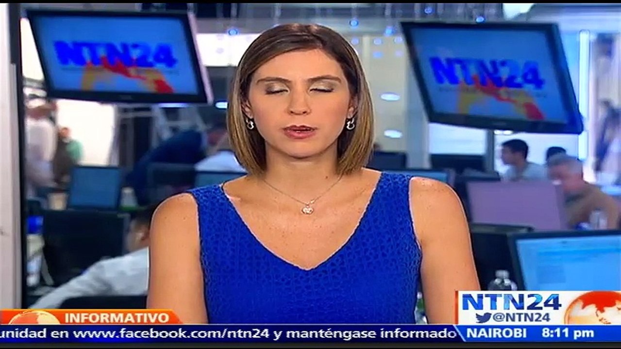 Venezolanos acuden por segundo día consecutivo a cambiar billetes de Bs. 100 que perderán validez