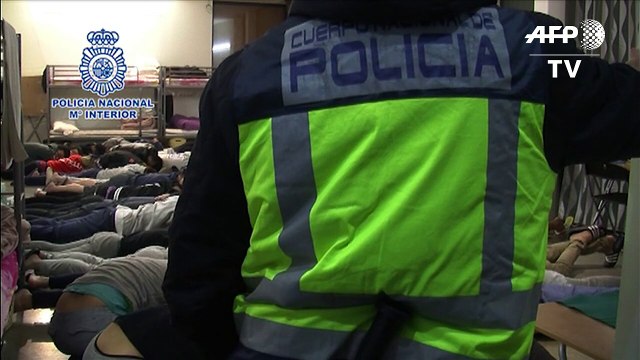Más de 200 chinos detenidos en España por estafas telefónicas