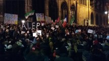 Des centaines de Parisiens manifestent en soutien aux victimes d'Alep