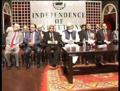 Arif Hameed Bhatti Insults PPP Infront OF Qamar Zaman Kaira..