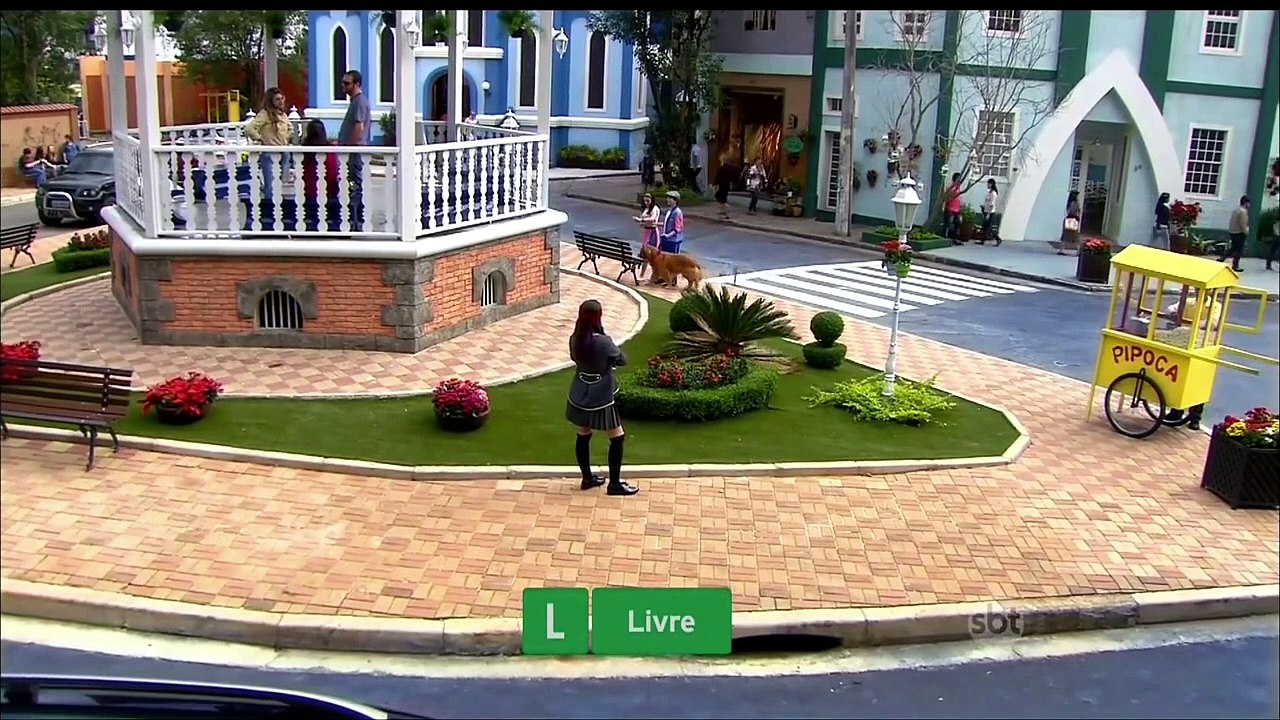 AS GÊMEAS SE ENCONTRAM PELA PRIMEIRA VEZ