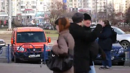 Уличный рэпер