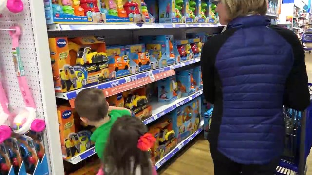 Toys R Us CHRISTMAS TOY HUNT | Toys For Tots | Kinder Playtime