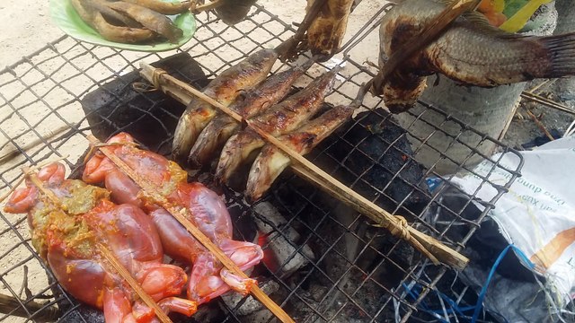 Asian Street Food,Khmer Food,Grilled Frog,Grilled Fish,02,Khmer Streed Food HD