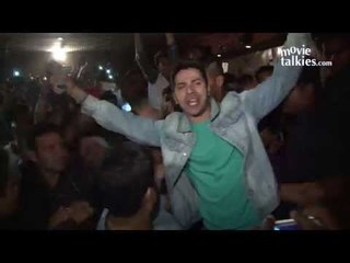 Varun Dhawan Watches BADLAPUR With Fans At Gaeity Galaxy, Bandra