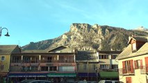 Hautes-Alpes : La patinoire semi-artificielle de Pont-du-Fossé n'est pas touché par le manque de neige dans la vallée du