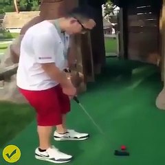 Hahaha je ne peux pas arrêter de rire.......