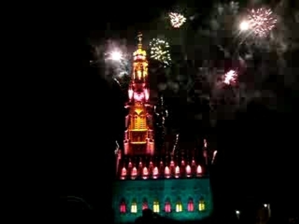 Embrasement du beffroi d'Arras 2007