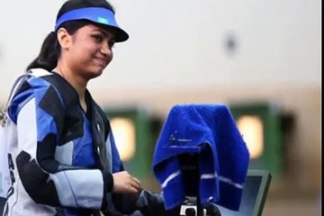 কে এই সুন্দরী, জানলে ভয় পাবেন অনেকেই! -