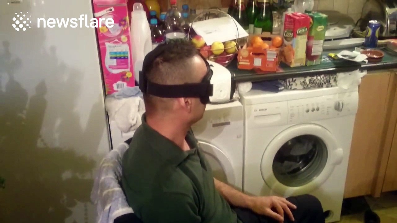 Man falls off chair while experiencing horror VR