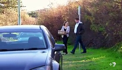 Home and Away 6577 15th December 2016 Part 2/2