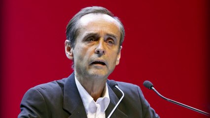 Robert Ménard se paye Anne Hidalgo et le pape François