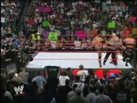 WWE Raw 09 16 04 Randy Orton vs Evolution (1 on 3)