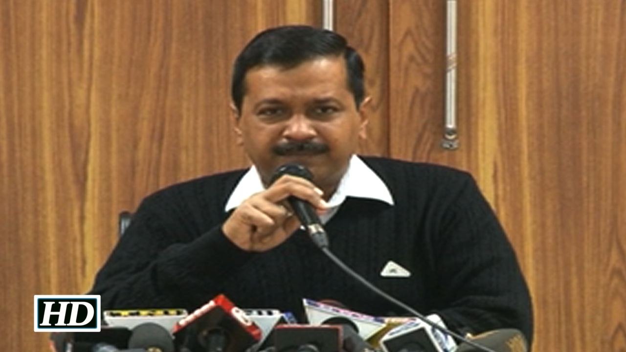Kejriwal asks Modi to make his degrees public
