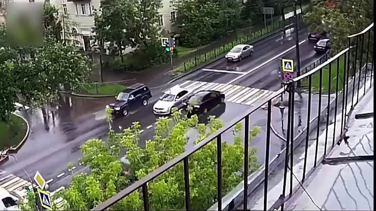 Heavy Equipment Trucks Driving Skills - Off Road Extreme Trucker Driver Accident