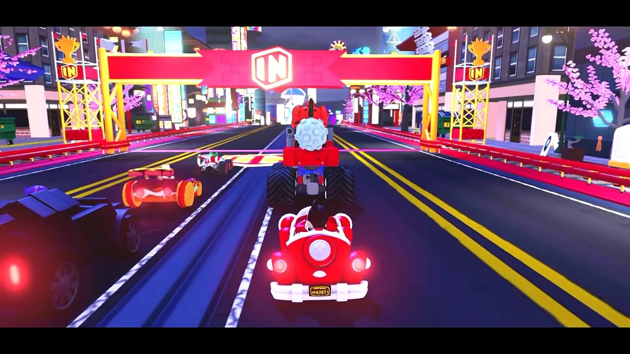 Crazy Race with Mickey Mouse, Baymax, Elsa Frozen, Francesco Bernoulli and Holley Shiftwell