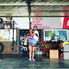 Me quiere llevar a la final