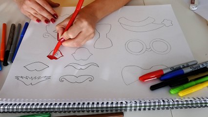 DIY Christmas party props