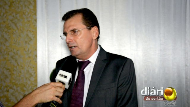 Prefeito eleito de São José de Piranhas anuncia atrações para festa de posse[