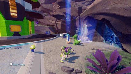 Disney Infinity 1.0 Gold Edition | Toy Story in Space | Clothing Store Crate Crash