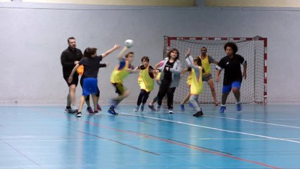 Petite vidéo des matchs parents-enfants du 15/12/2016 !!!