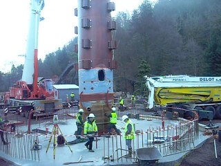 Installation de Golden Driller à Fraispertuis City (3)