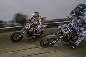 Superprestigio Dirt Track Invitational Rufea Practice