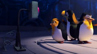 Penguins of Madagascar - Giant Laser Clip [HD] - FOX Family