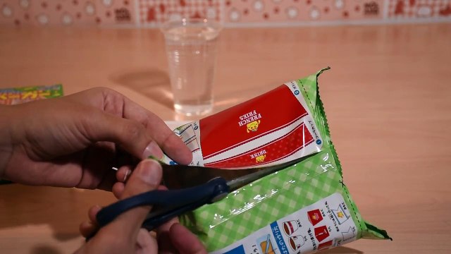 How to make Kracie Popin Cookin Hamburger Kit ♥ Comment faire des hamburgers en bonbons
