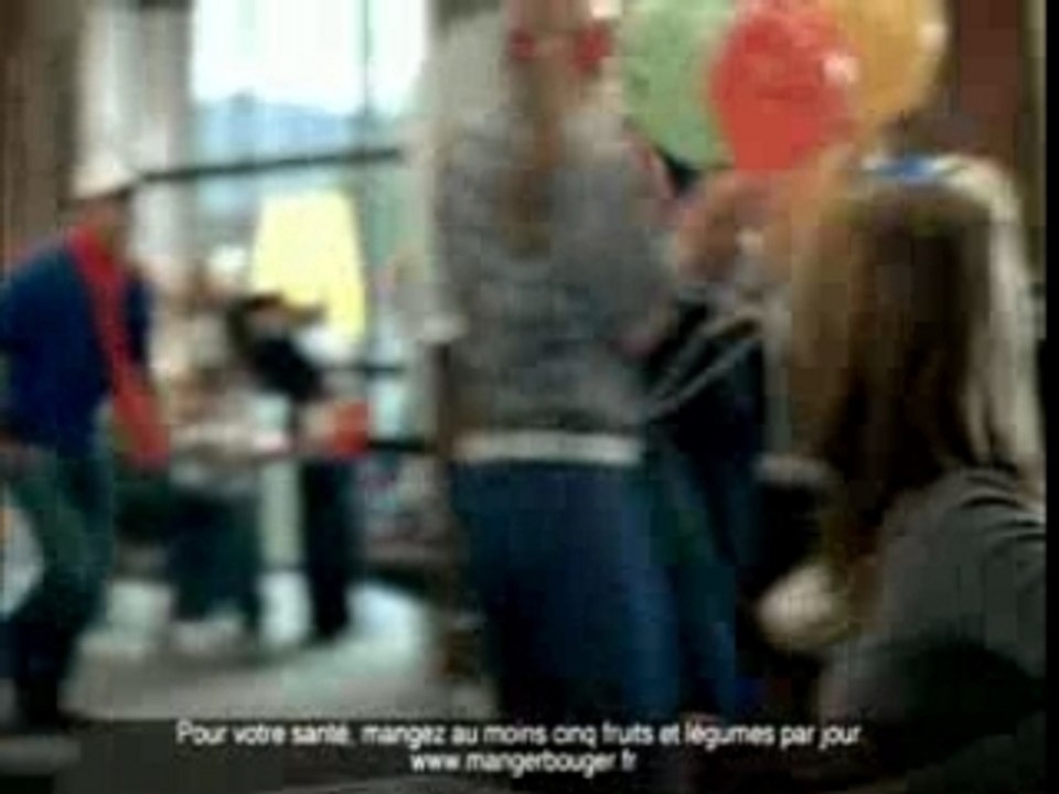 Publicité McDonalds (essai francais) TBWA