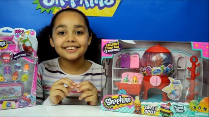 Скачать видео: New Shopkins Season 4 Sweet Spot | Petkins | 12 pack with Ultra Rare | Kids Toy Review