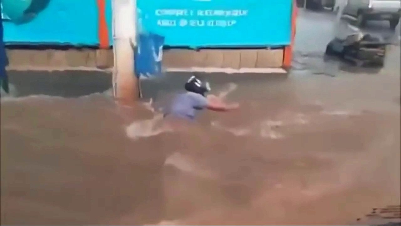Man Sunk in a Sink Hole...