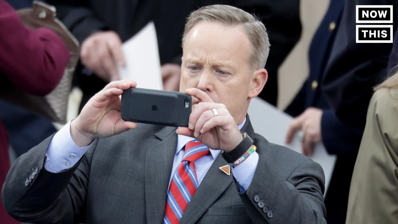 Trump Still Using His Unsecured, Private Android