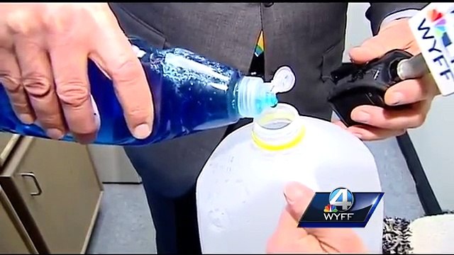 Voici comment faire fondre immédiatement de la glace, une ruse que tous les conducteurs devraient comprendre