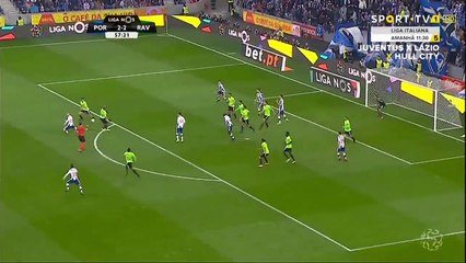 Danilo Pereira makes a mockery of his FIFA 17 pace rating with incredible run