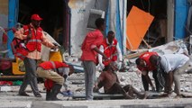 ده ها نفر در پایتخت سومالی بدست اسلامگرایان الشباب کشته و زخمی شدند