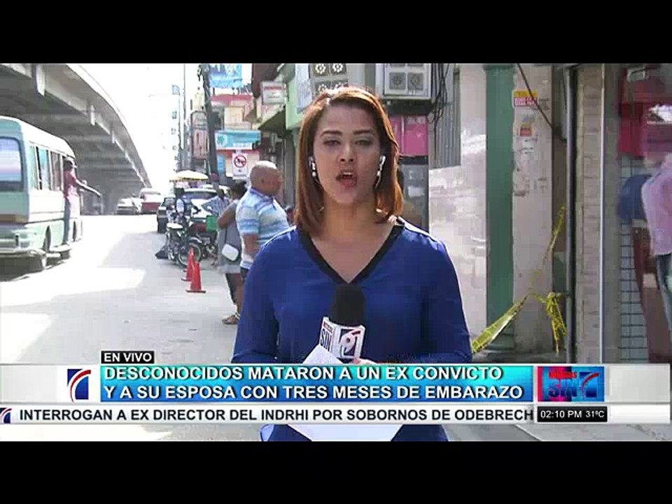 a un ex preso y esposa