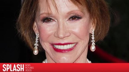 Mary Tyler Moore Dies at Age 80