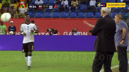 هاريسون أفول ظهير غانا ولقطة مثيرة للجدل مع هيكتور كوبر