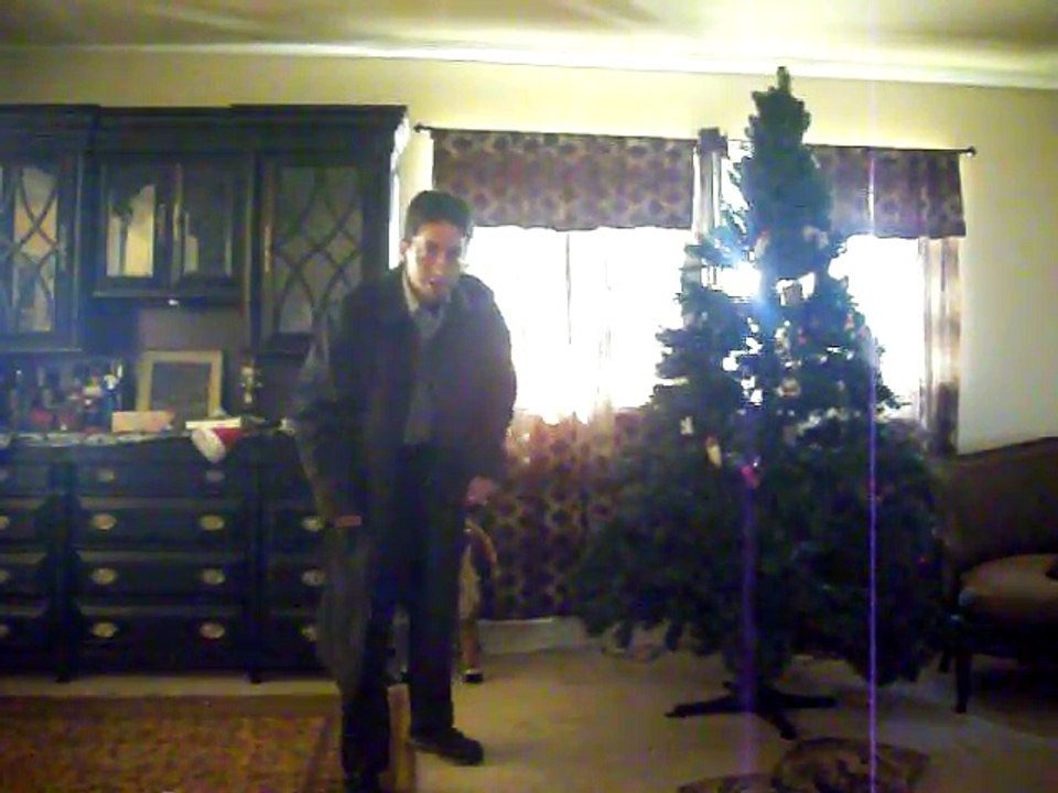 North Korean crying over the death of Kim Jong Il