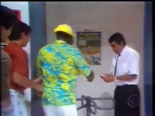 OS TRAPALHÕES - MUSSUM NA PORTA DO CINEMA II ...