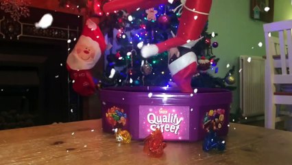 TRY NOT TO SMILEElf on the shelf Christmas MADNESS