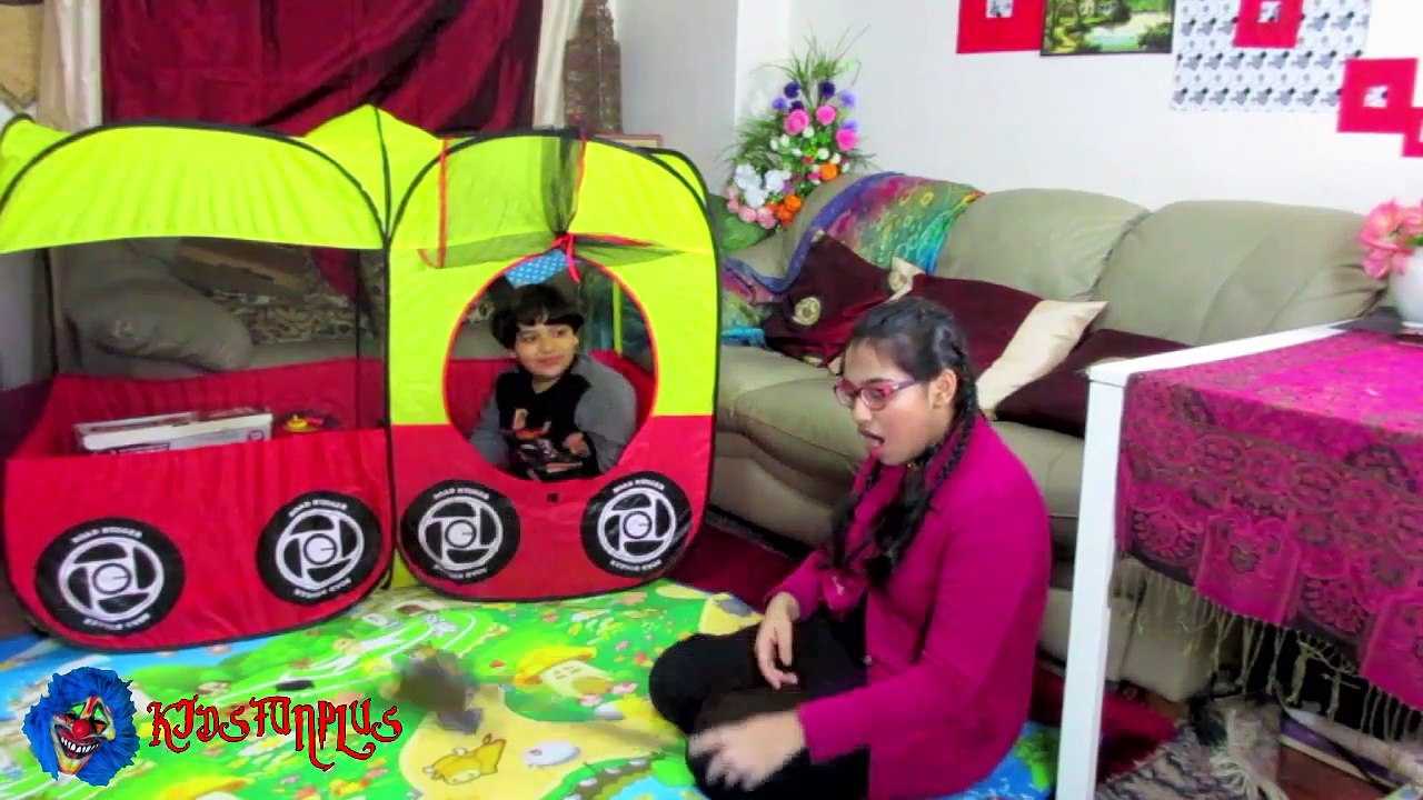 Scary Killer Clown DISGUISED AS BAD SANTA!! Episode 11 :: Kids Fun Plus