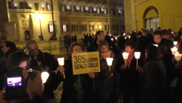 Mısır'da Öldürülen Italyan Öğrenci Için Anma Töreni
