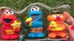 Sesame Street Bath Squirters Cookie Monster Elmo & Ernie Pool Toys Juguetes Plaza Sésamo Hasbro